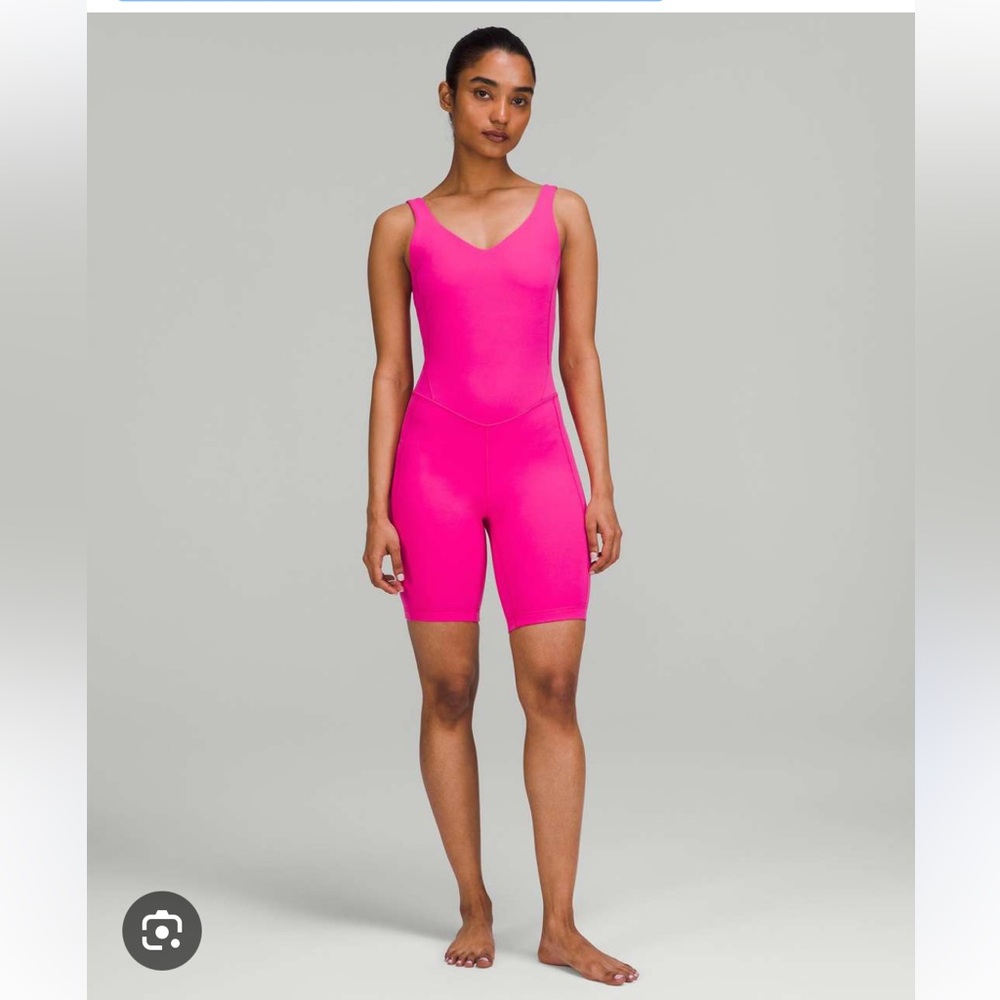 Lululemon Align Onesie 8" in Sonic Pink size 2